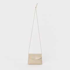 【再販売通知受付可能】Assemble Borsetta Wide(BEIGE)