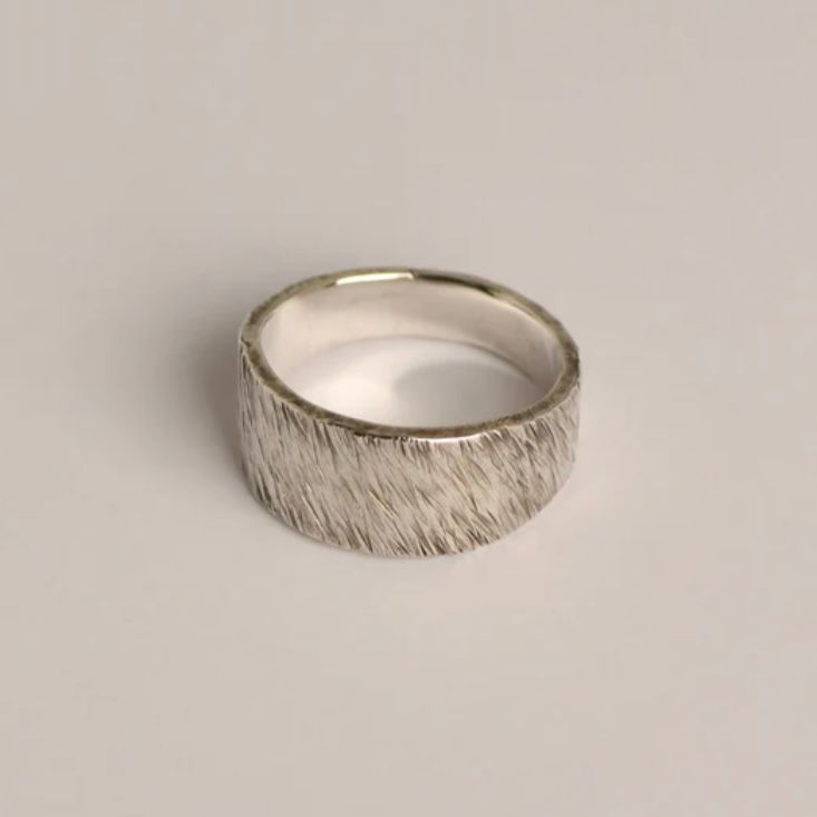 【お取り寄せ注文可能】Kisage Tapered Ring