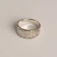 【お取り寄せ注文可能】Kisage Tapered Ring