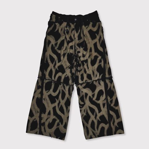 【残り一点】Slash Seam Twist Buggy Jeans(SHADOW ASAT)
