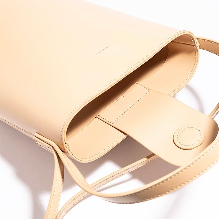 【残り一点】Cross Body Bag