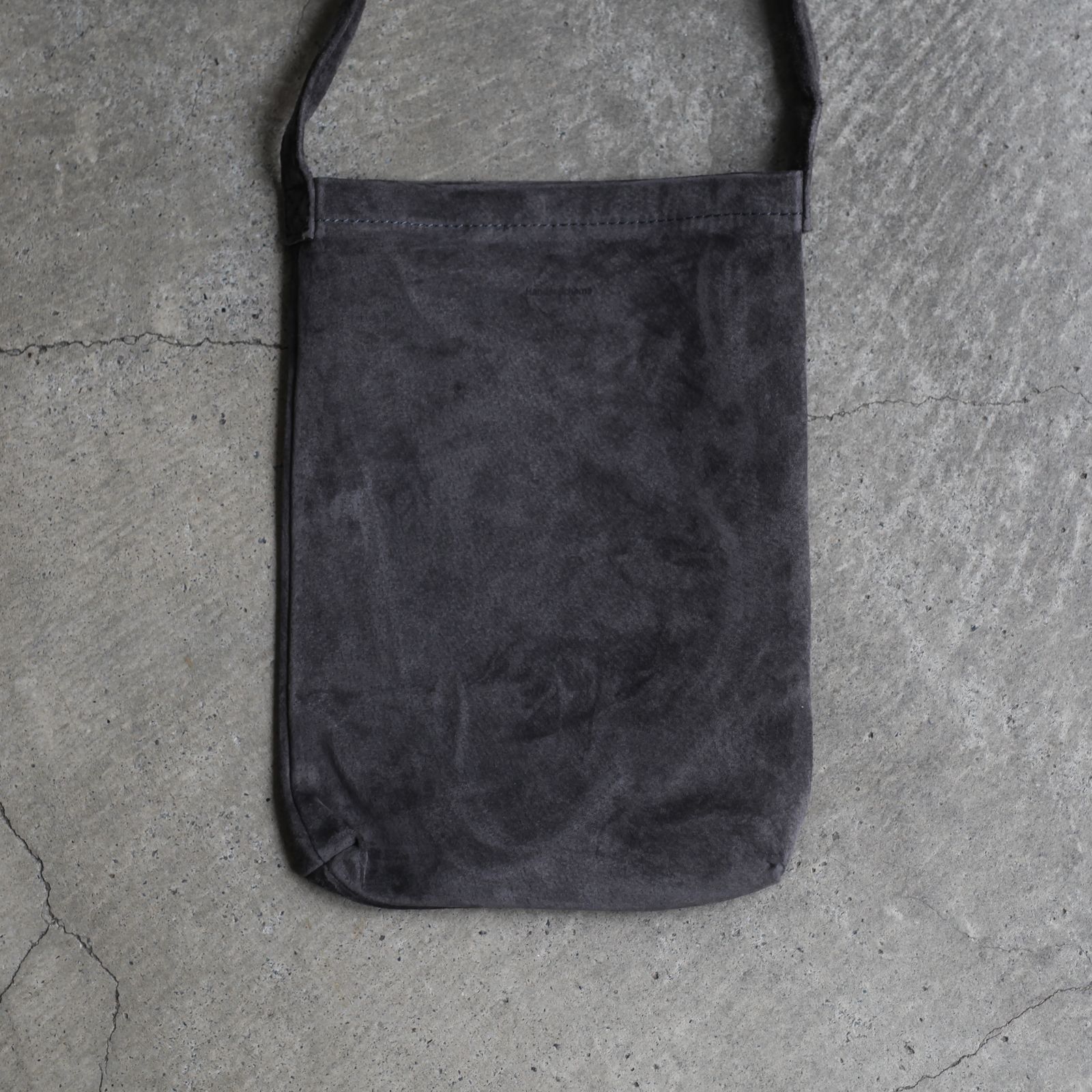 【残り一点】Pig Shoulder Small(DARK GRAY)