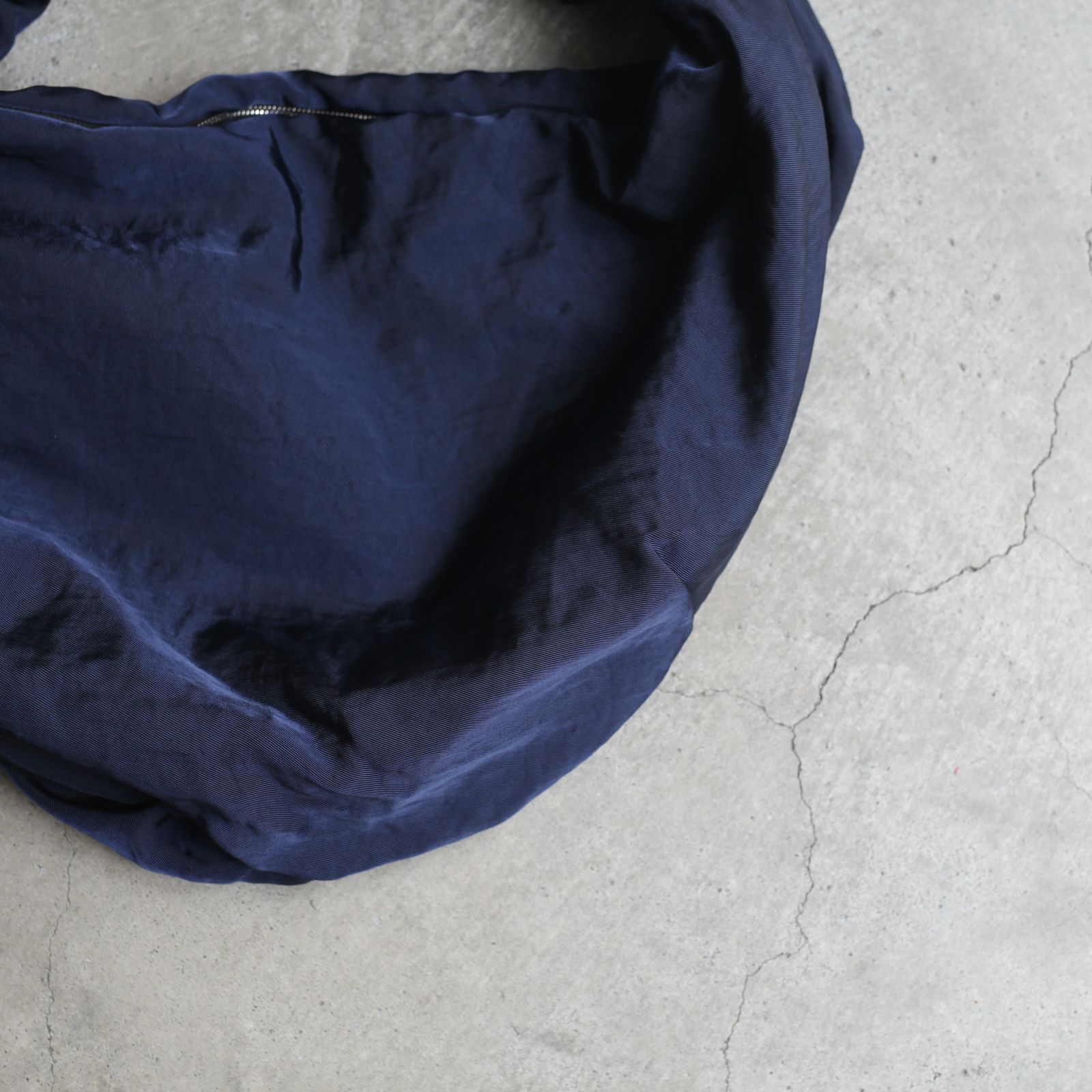 OUAT - 【残りわずか】Office Bag(NAVY) | ACRMTSM ONLINE STORE