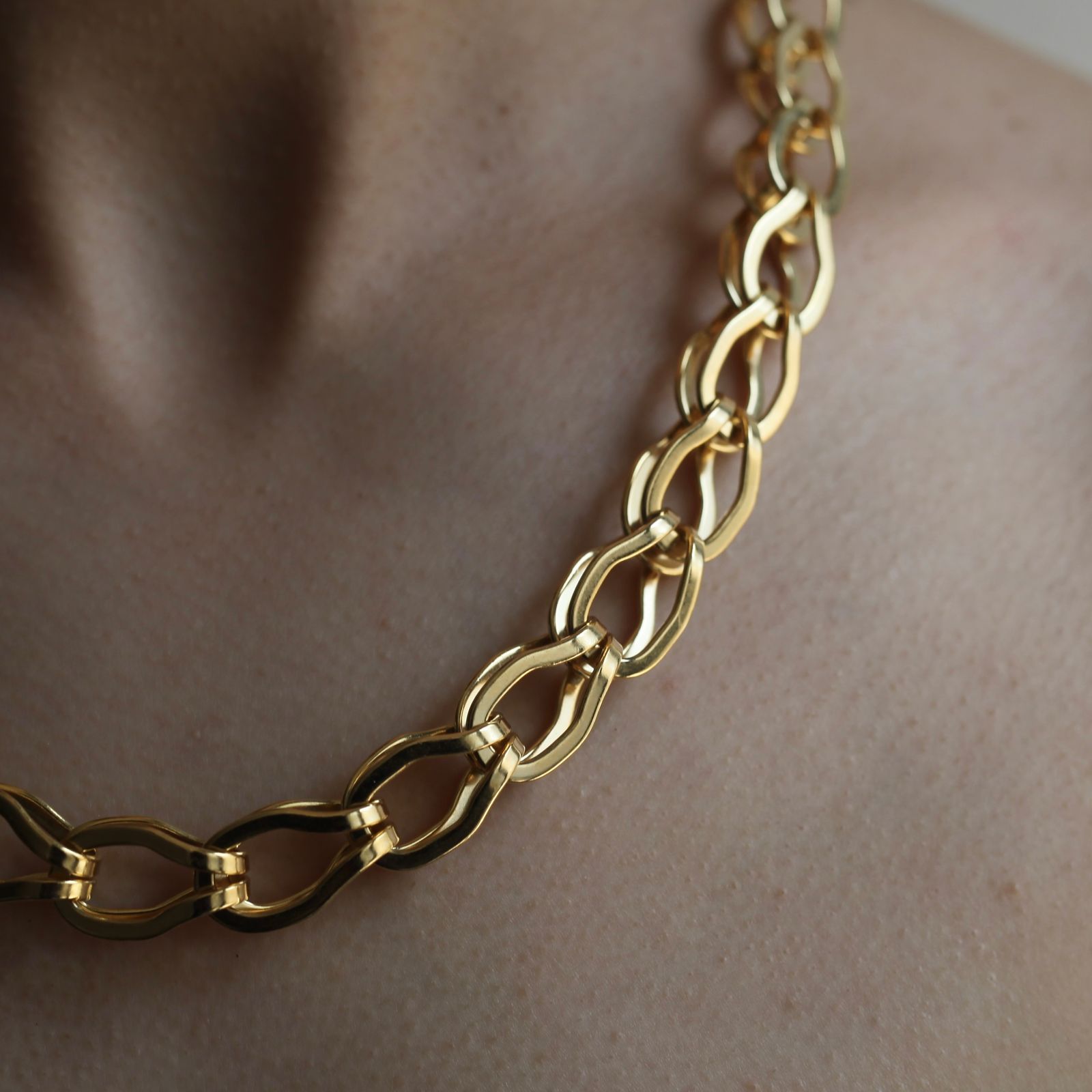 【残り一点】Hand Chain Necklace(GOLD)