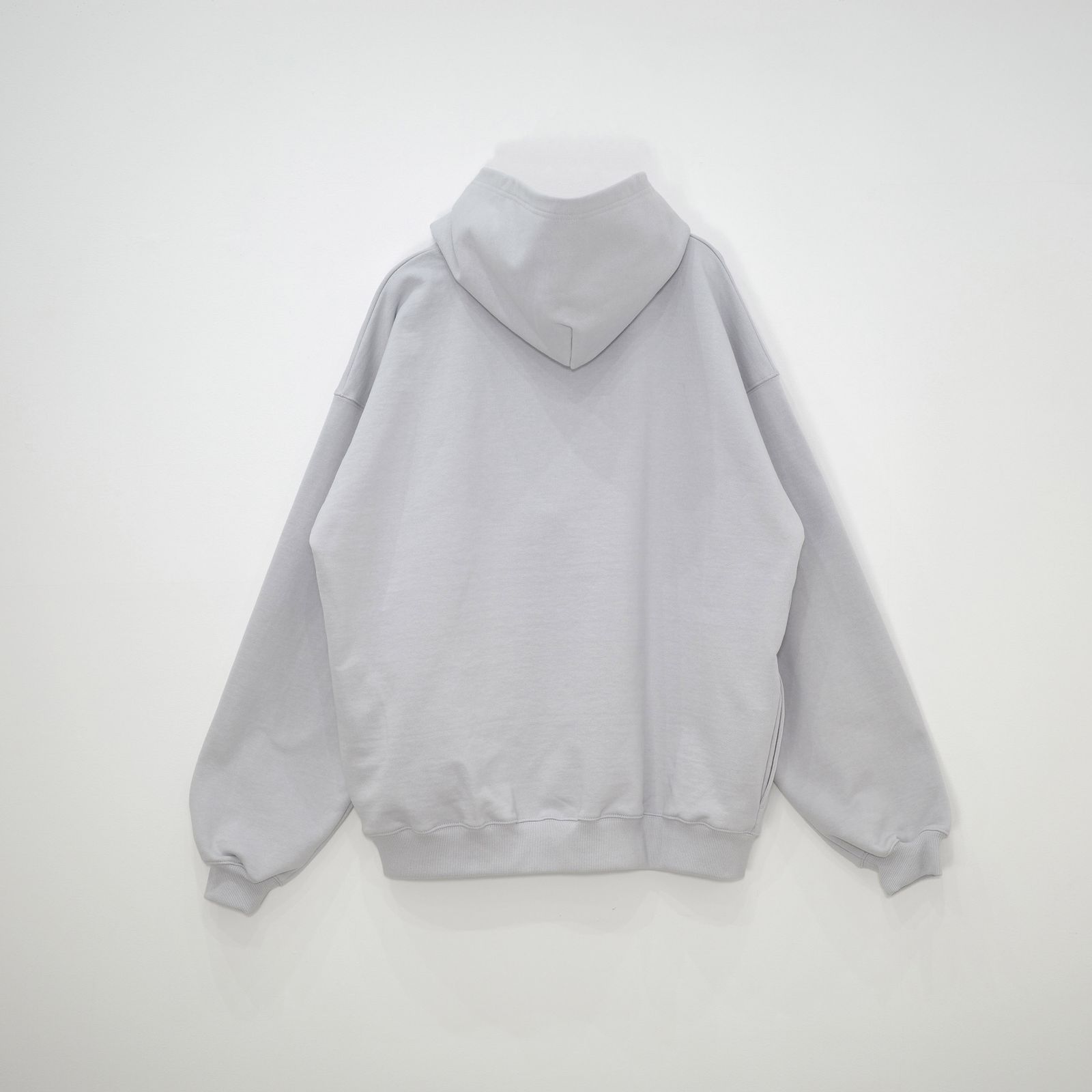 【残りわずか】Sweat Hoodie