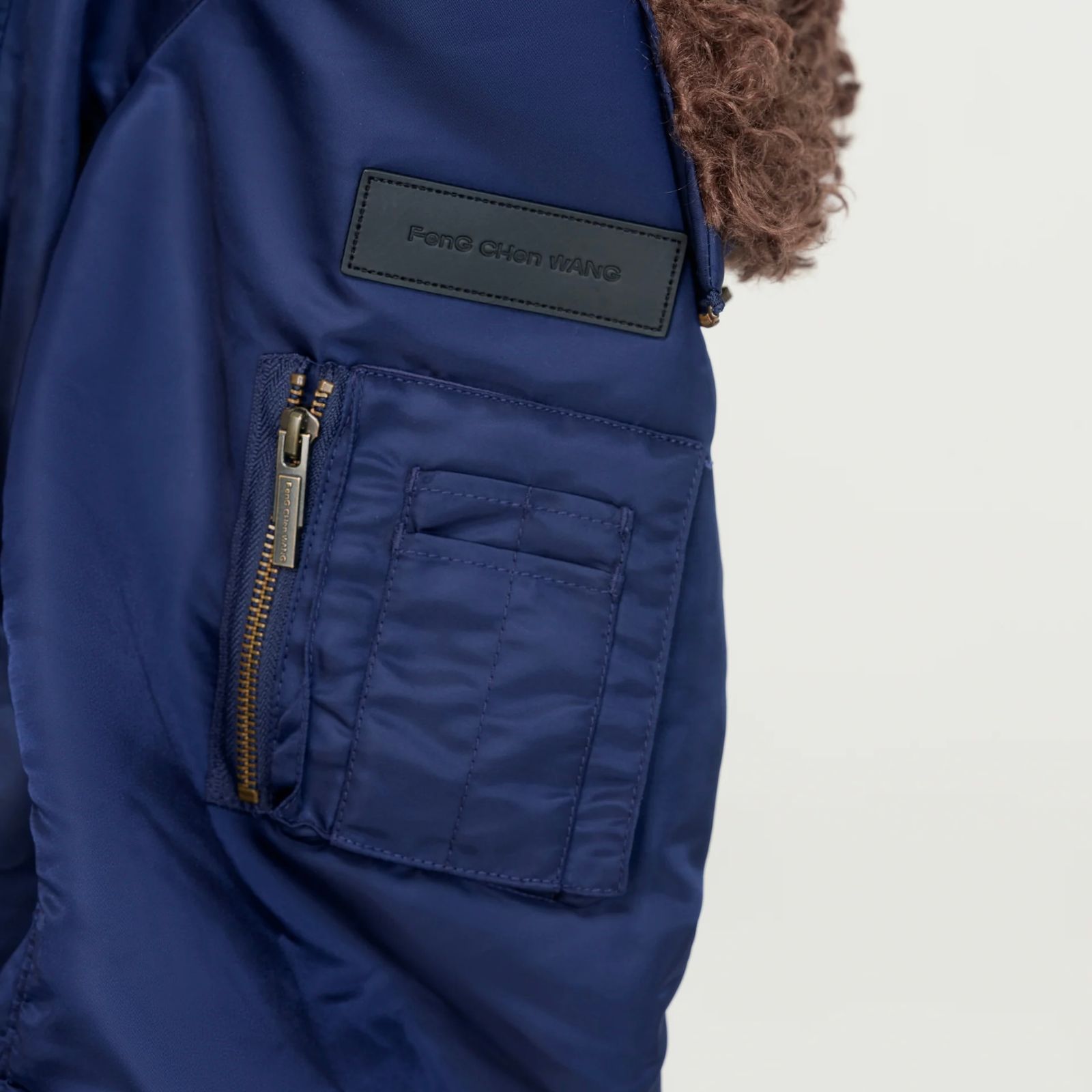 【残り一点】Navy Nylon Jacket with Faux Fur Collar
