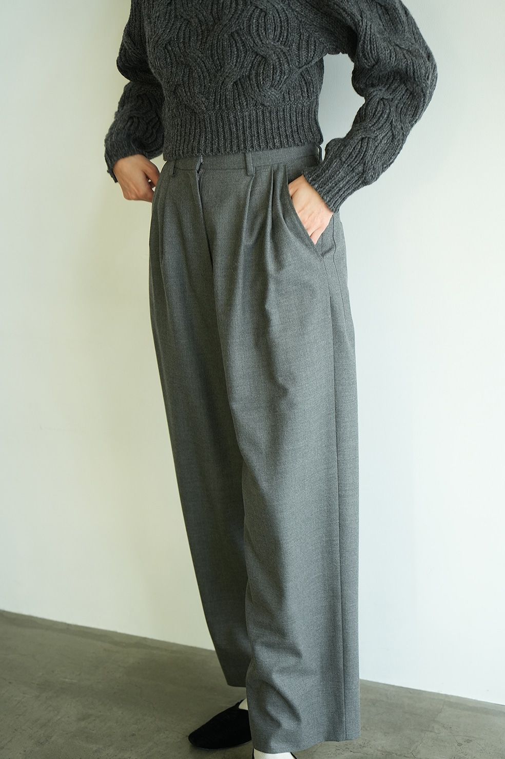 CLANE - ウールベーシックタックパンツ - WOOL BASIC TUCK PANTS