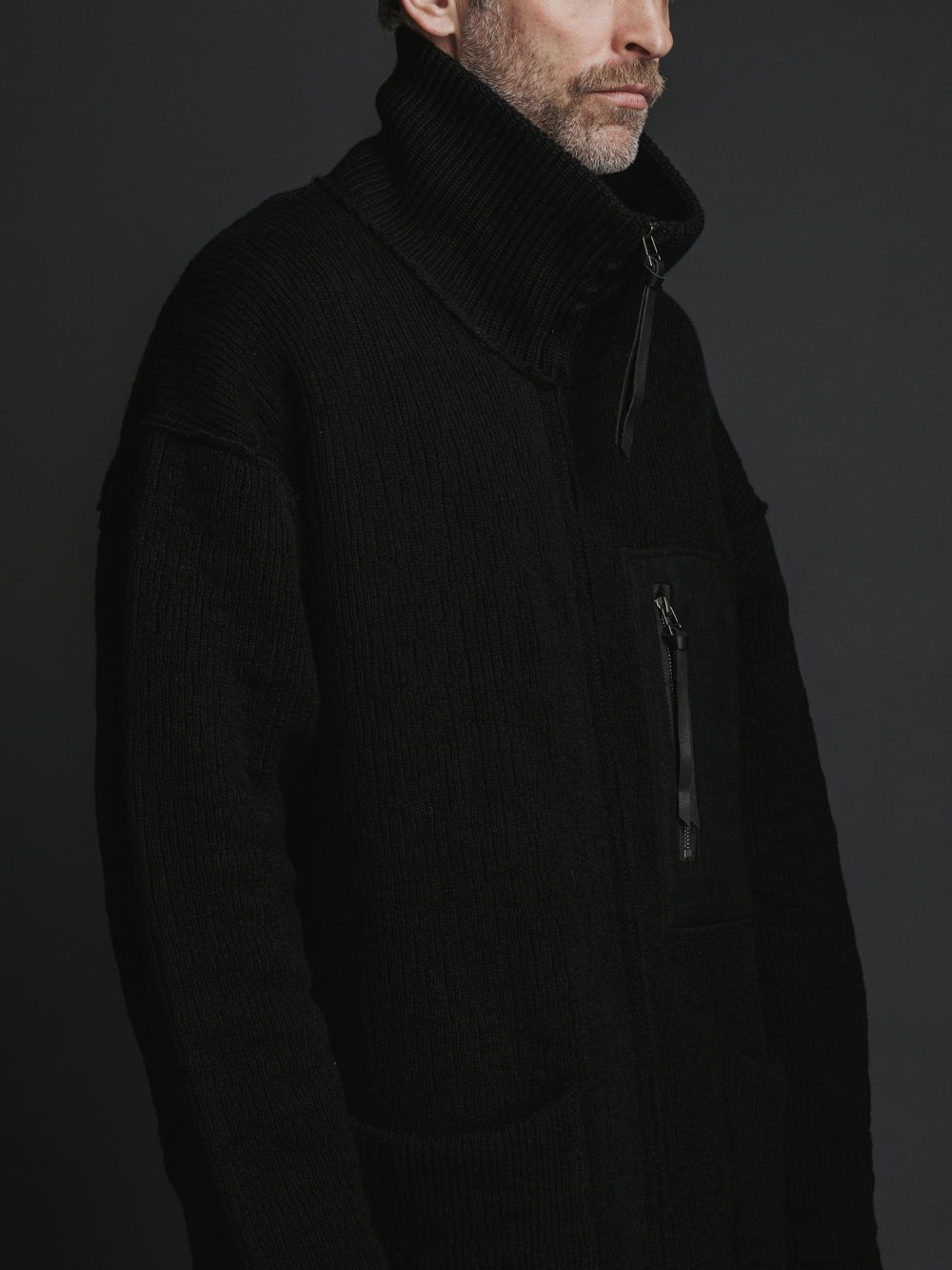 綿カシミヤ ニットブルゾン  -  high neck zip knit BLACK