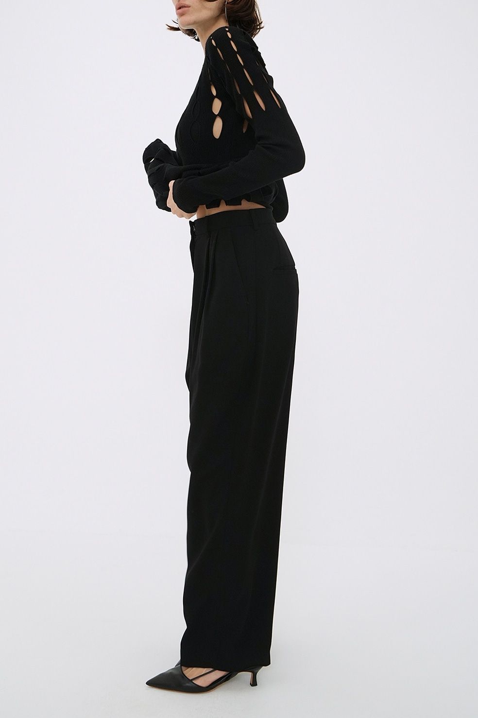 【25AW】 ベーシックタックパンツ -  BASIC TUCK PANTS (BLACK)