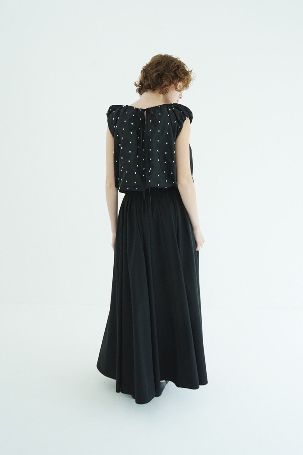 リボントップス -  W FACE DOT SLEEVELESS RIBBON TOPS (BLACK)