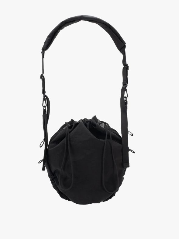 Uva Carbon Black | ドローストリングショルダーバッグ