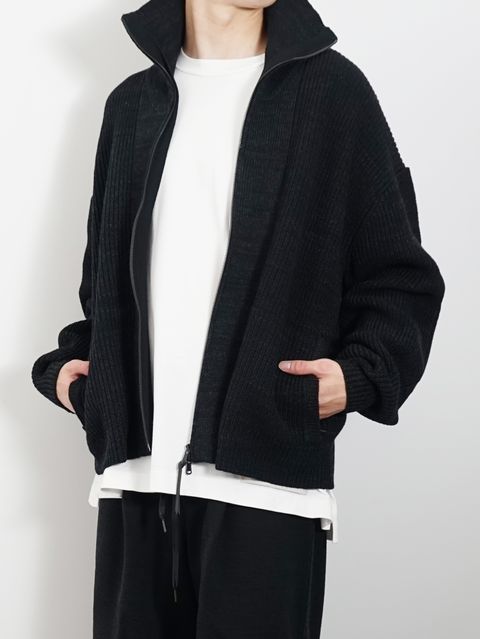 TVA 24AW 新作ニットスタイル