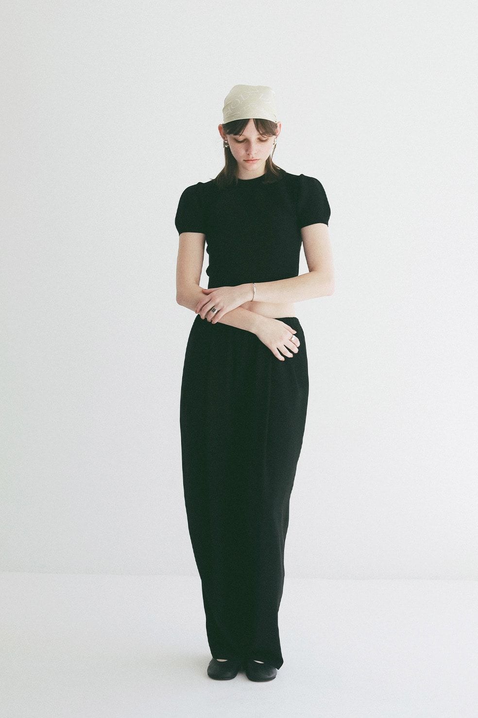 ドローストリングルーズタックパンツ - DRAWSTRING LOOSE TUCK PANTS (BLACK)