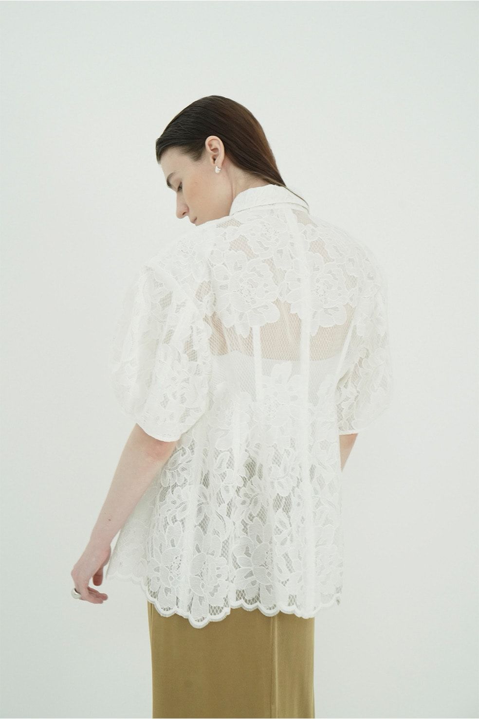 フラワーレーストップス -  FLOWER LACE WAIST SHAPE TOPS (WHITE)