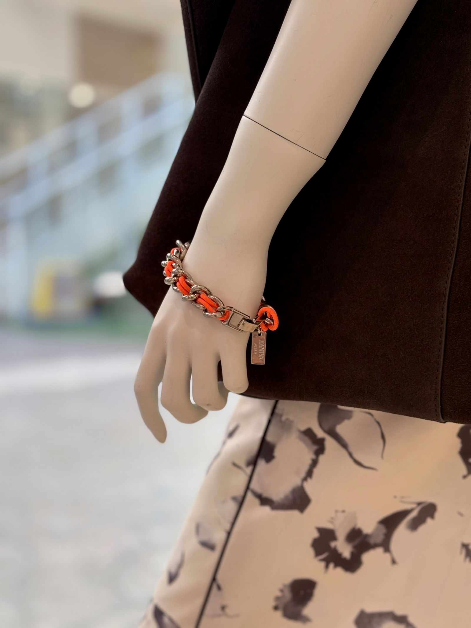 LACED CHAIN BRACELET - レースチェーン ネブレスレット - ORANGE