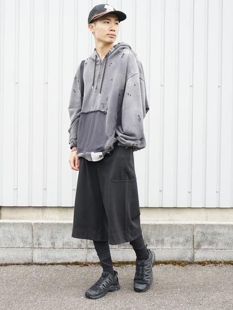 MMY×TVA | ゆるっと着たい、黒ベースの街コーデ