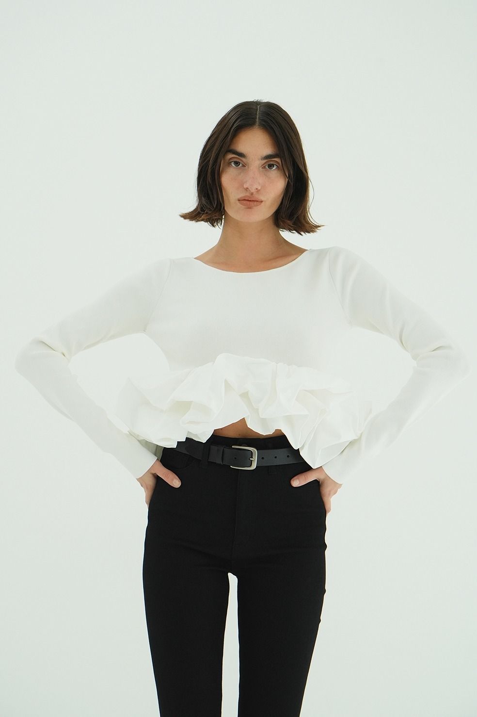 バルーンニットトップス - W BALLOON SHORT KNIT TOPS (WHITE)