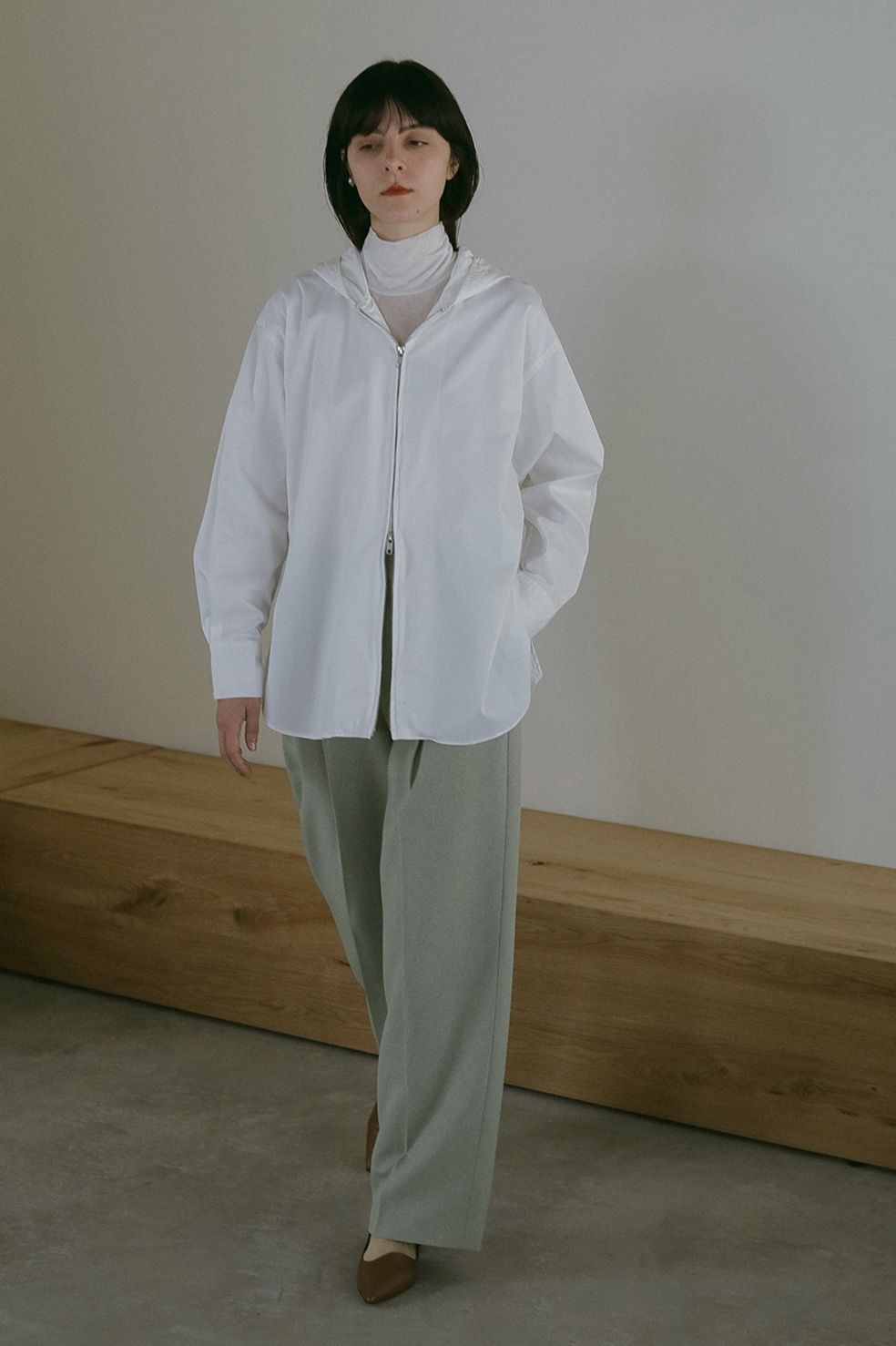 ストレートシルエット  -  BICOLOR HEM PANTS PISTACHIO