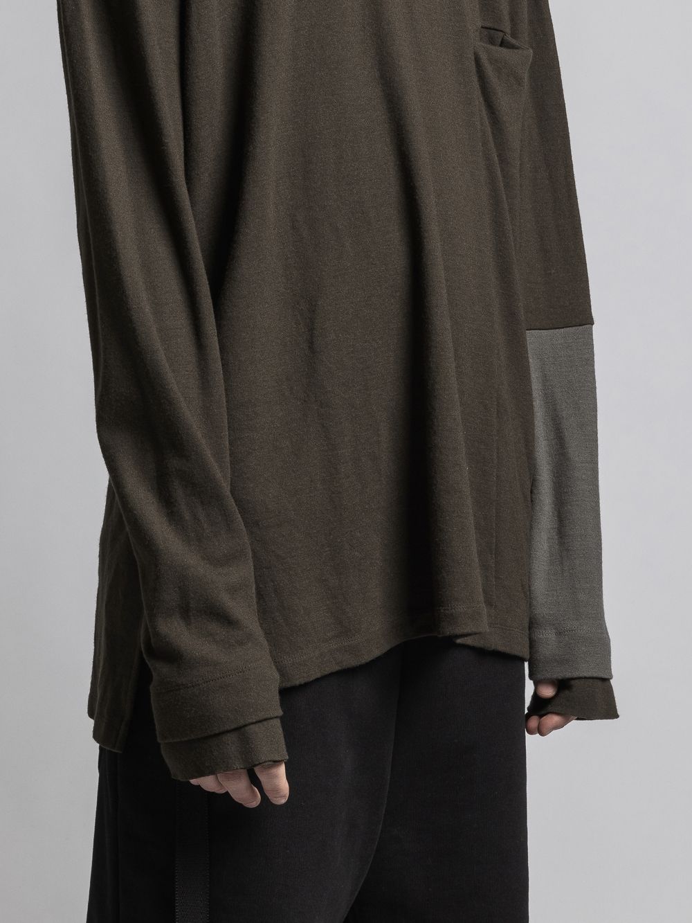 ウールスムースプルオーバー - Wool Smooth Pullover - DARK OD
