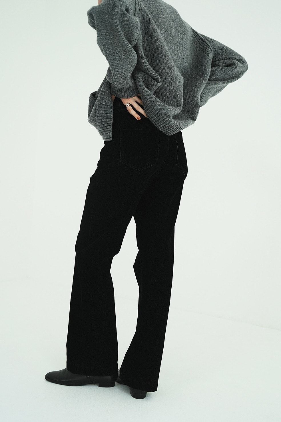 ハイウエスト フロッキーパンツ | FLOCKY CENTER PRESS PANTS（BLACK)