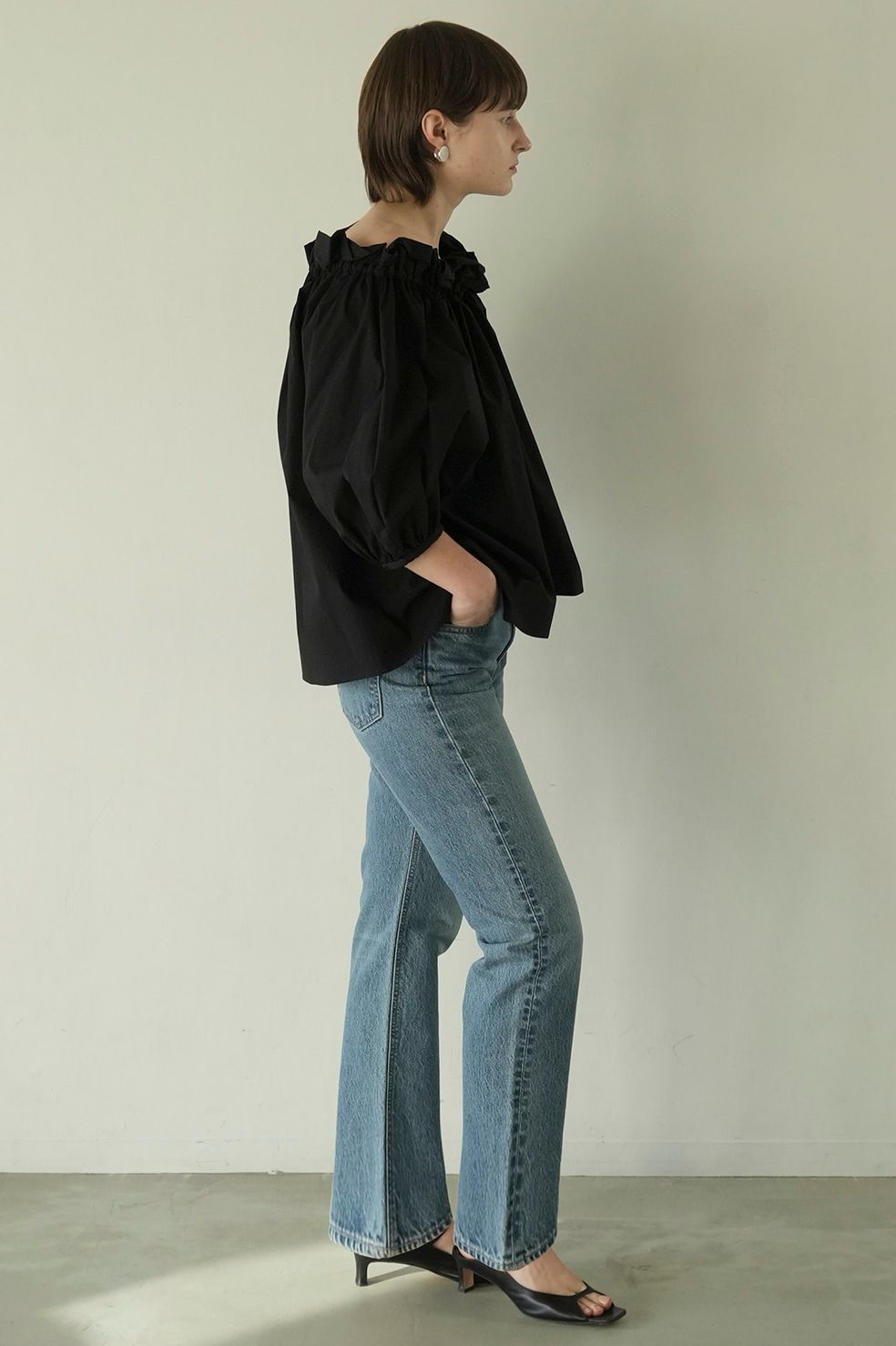 CLANE - パフネックトップス - 2WAY PUFF NECK TOPS - BLACK | ADDICT 