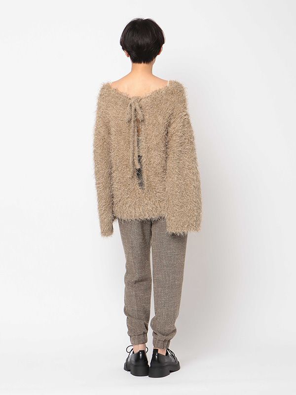 オープンバックシャギーハンドニットプルオーバー - BEIGE