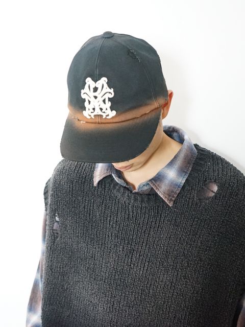KAMIYAのワイドパンツ×レイヤードで魅せる25SS 最新ヴィンテージコーデ