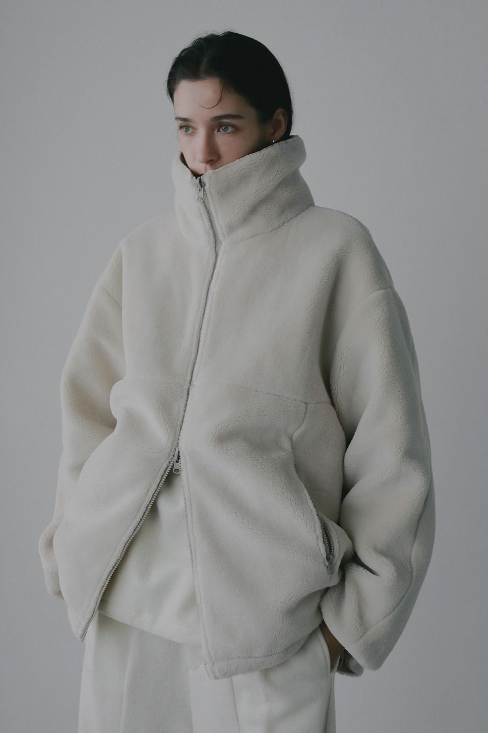 【TAION×MANOF】 リバーシブルダウンボアジャケット - REVERSIBLE DOWN BOA JACKET (BEIGE)