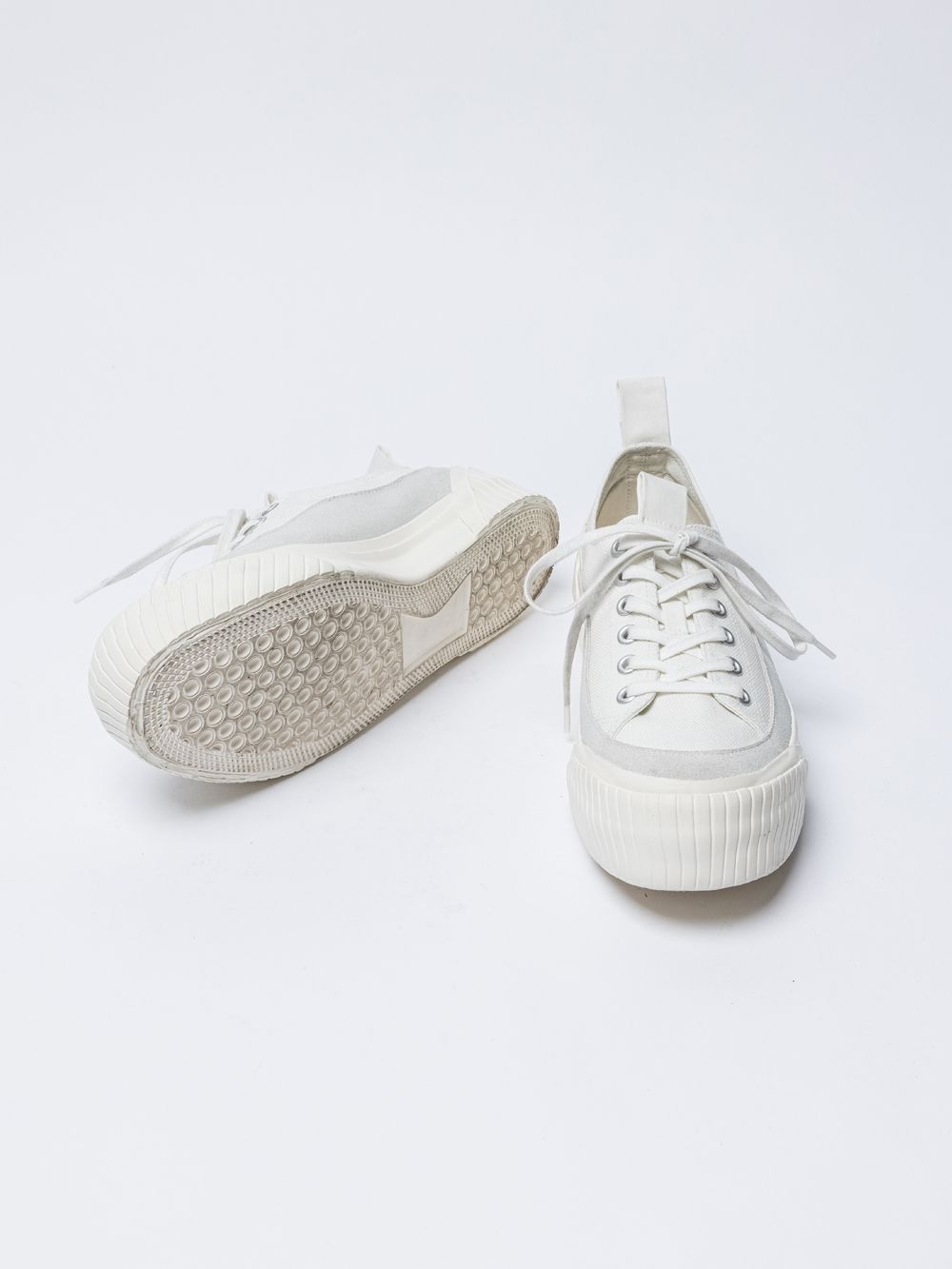 ローカットスニーカー  -  B/WHITE