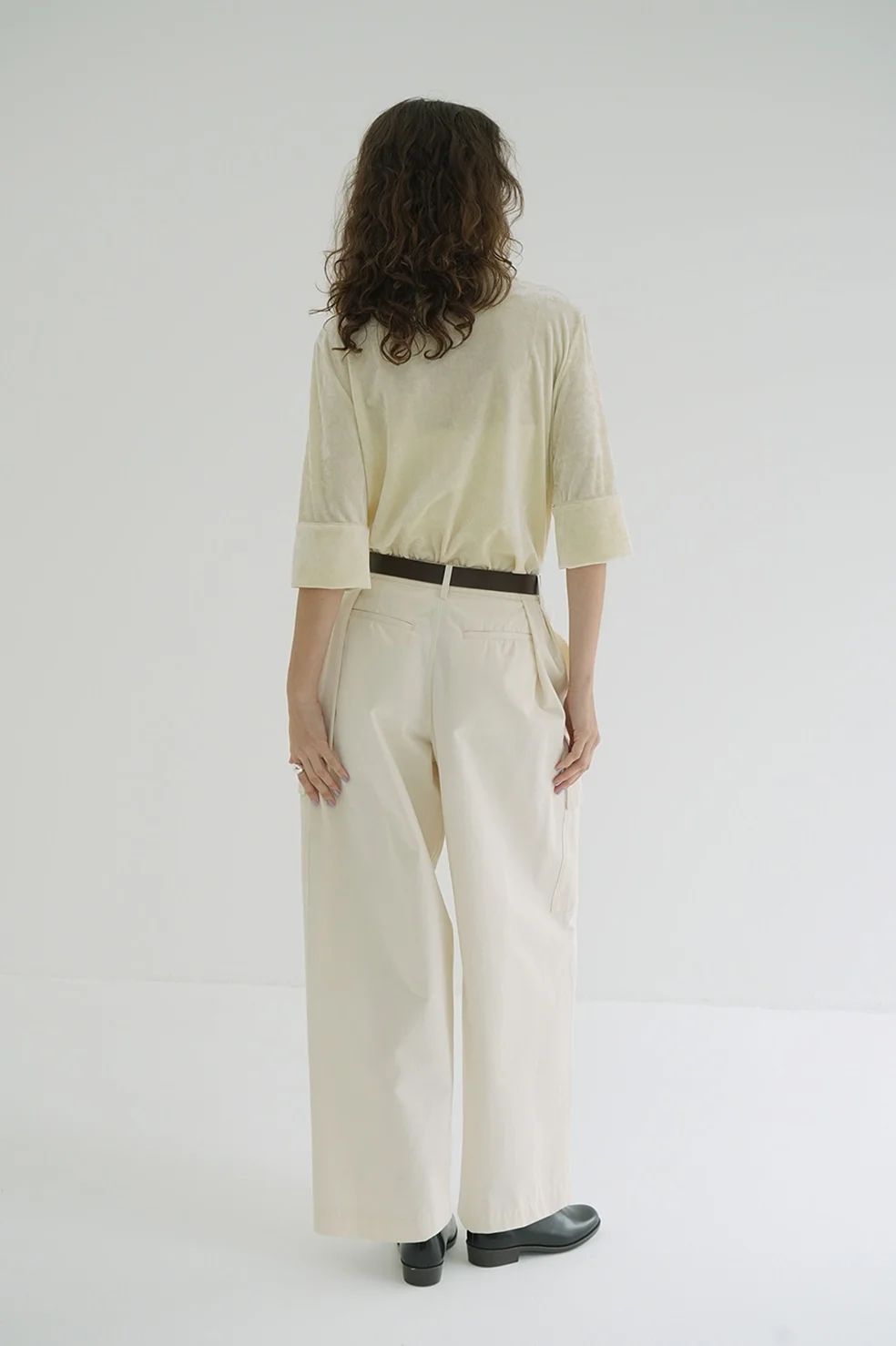 ベロア ポロトップス - CRUSHED VELOUR POLO TOPS IVORY