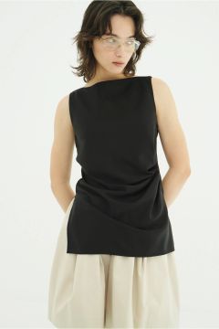 サテンドレープトップス - SATIN DRAPE TOPS (BLACK)