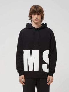 TVA×MSGM 大人のカジュアルコーディネート