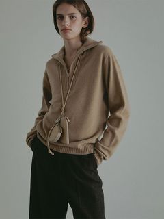 レザーコードマルチポーチ (BEIGE）