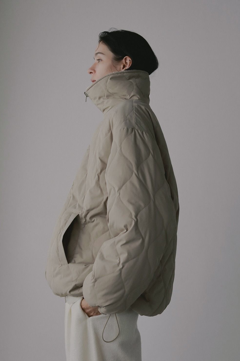 【TAION×MANOF】 リバーシブルダウンボアジャケット - REVERSIBLE DOWN BOA JACKET (BEIGE)