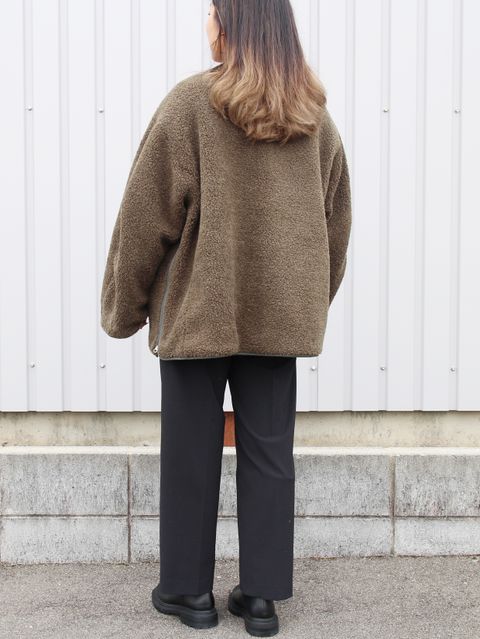 大人可愛いCLANEのボアブルゾンコーデ