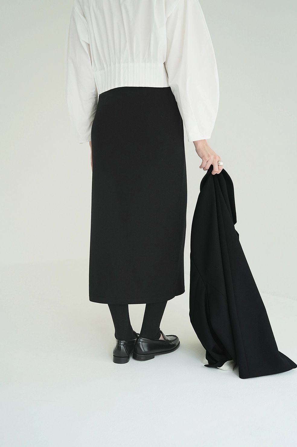 ストレートスカート + レギンスパンツ | SMOOTH TOUCH LEGGINGS SET TIGHT SKIRT (BLACK)