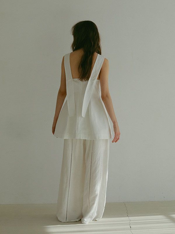 ワイドストラップシェイプトップス - WHITE