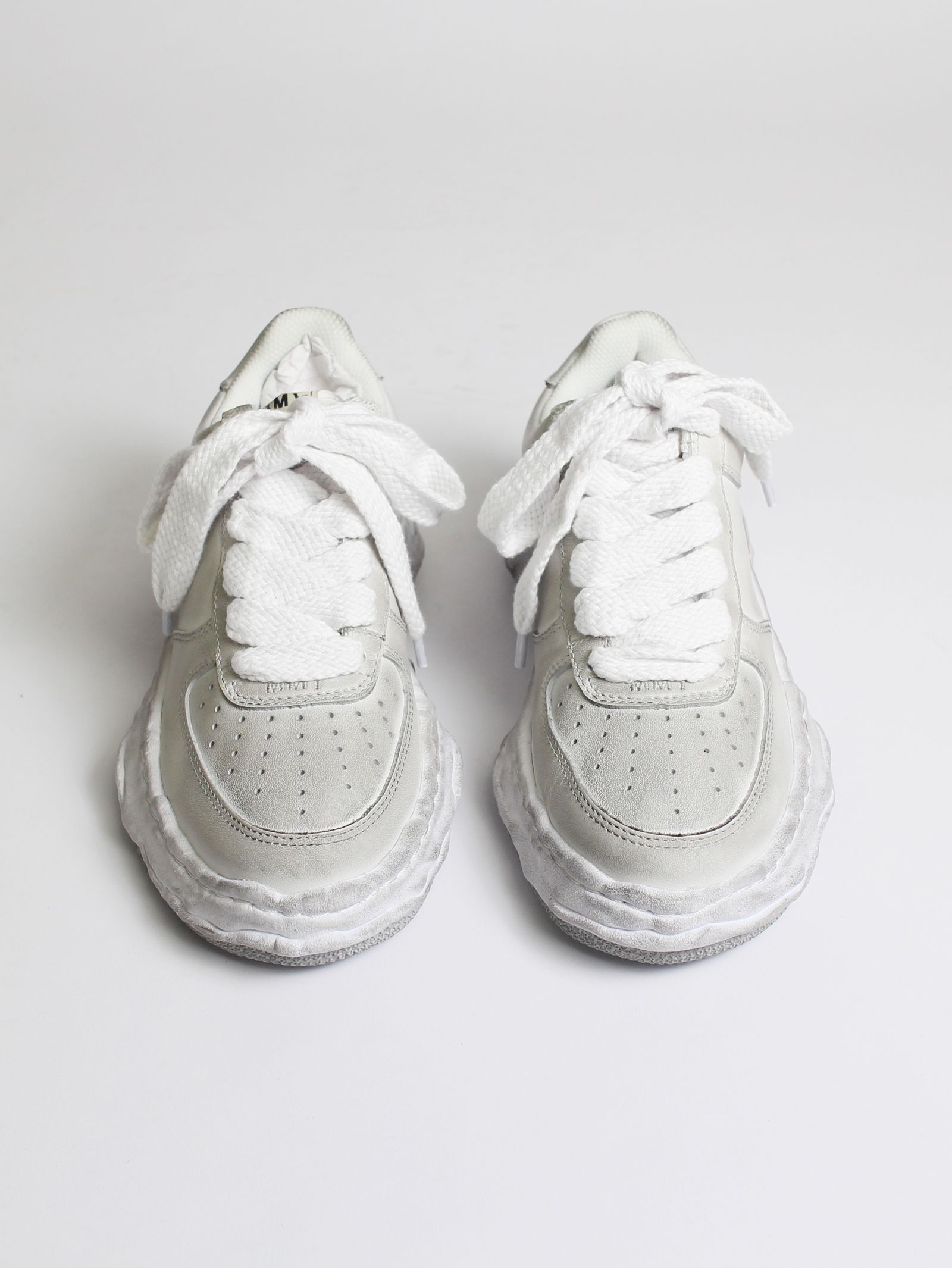 "WAYNE" OG DE Sole Leather Low-top Sneaker   A07FW706 - WHITE