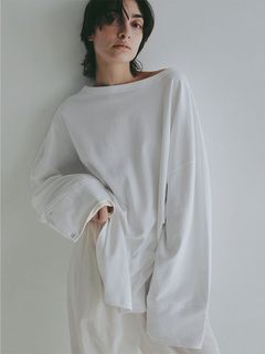 ボートネックカフスロンTee  (WHITE）