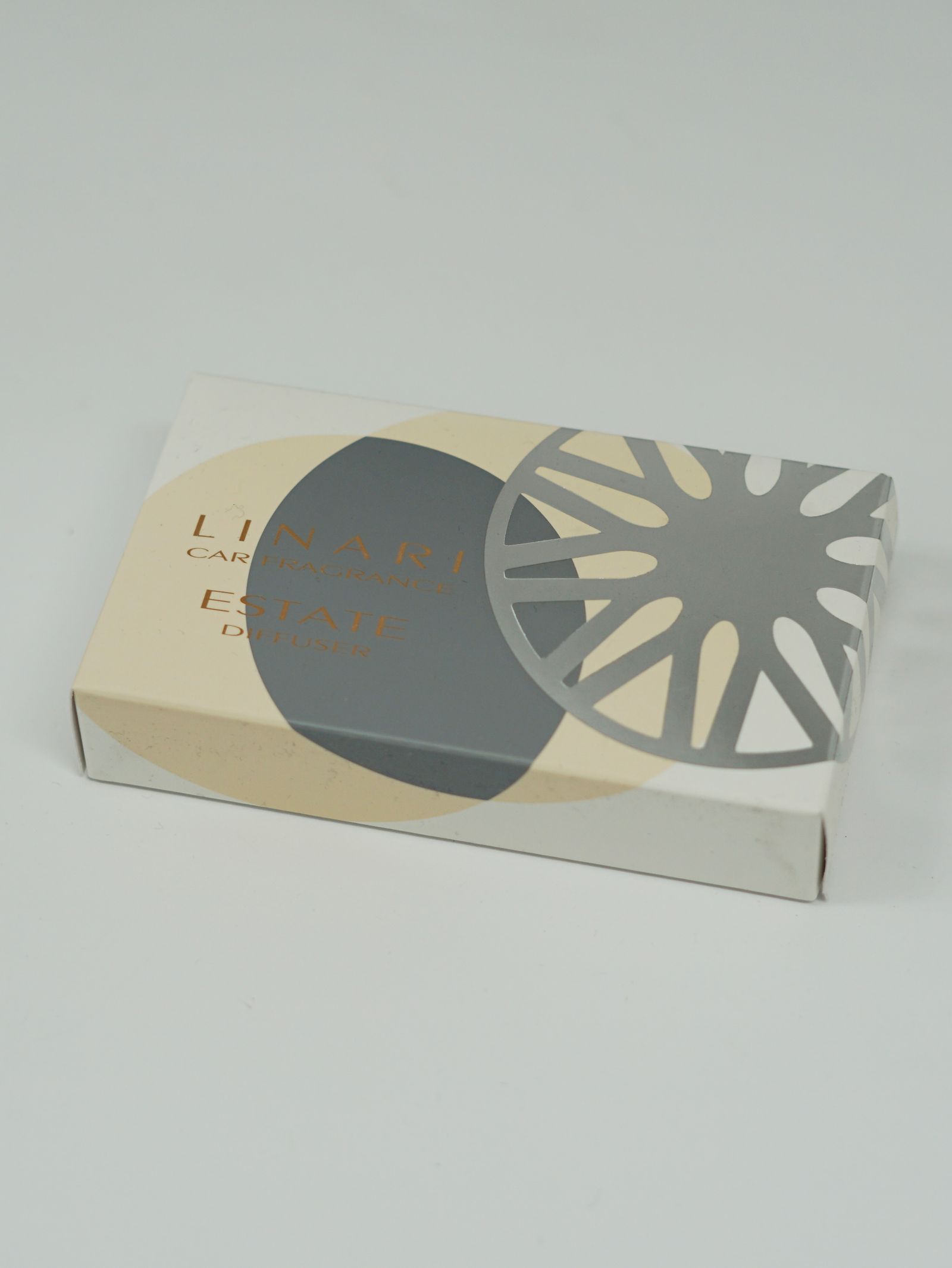 ESTATE (エスタータ) カーフレグランスディフューザー / 車用フレグランス