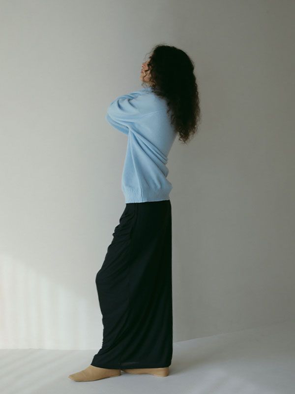 Vネックカシミヤニットプルオーバー - BLUE