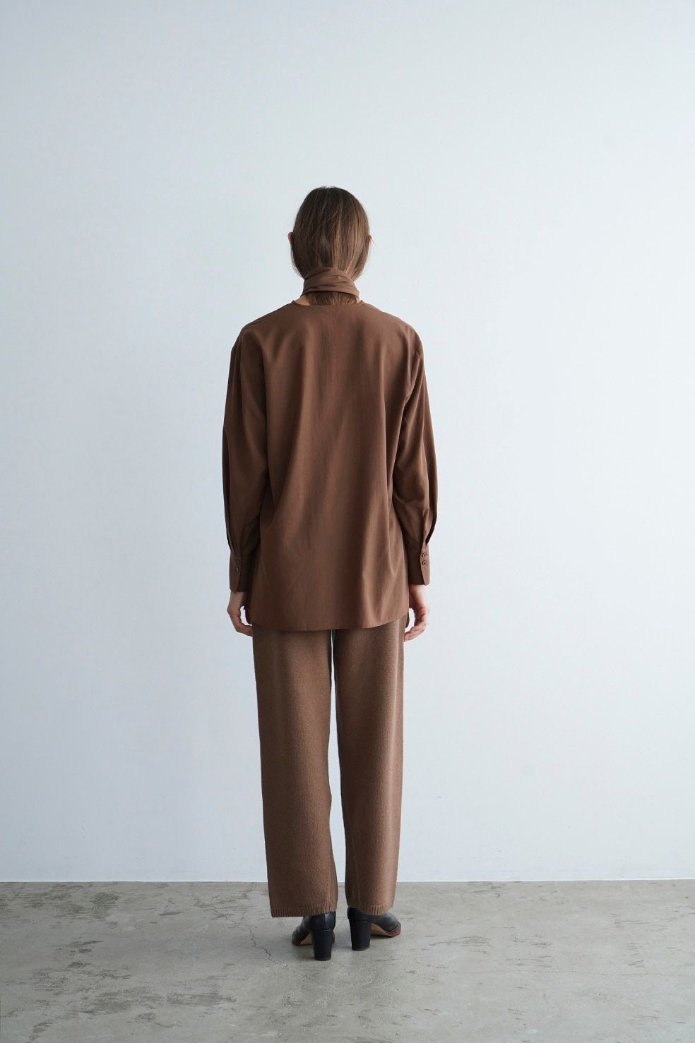 チーフカラートップス - CHIEF COLLAR TOPS - BROWN