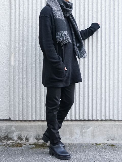 表情のあるTVAのカシミヤニットは秋冬シーズンにお勧め