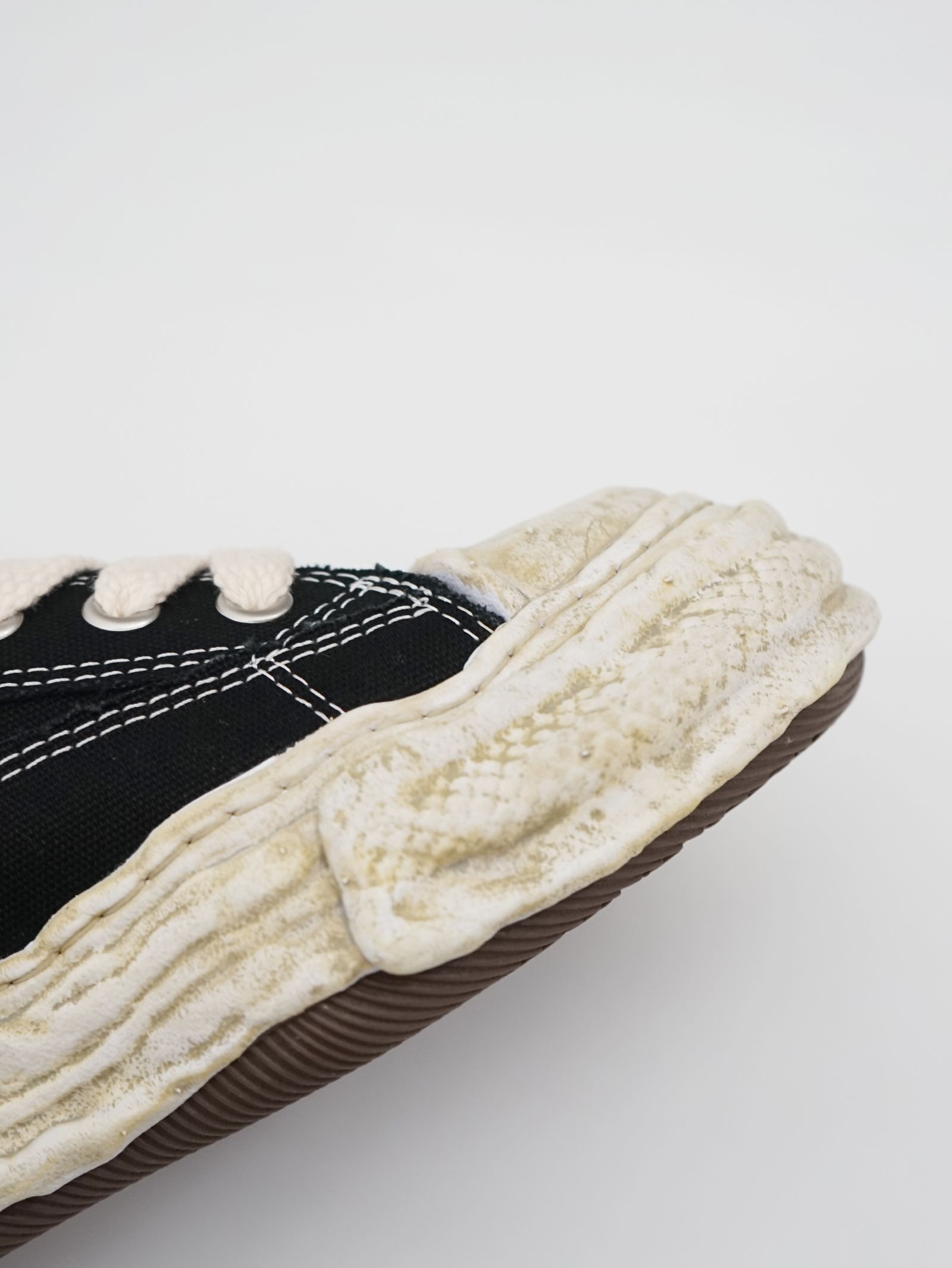オリジナルソールスニーカー "PETERSON23" OG Dyed Sole Canvas Low-top Sneaker - A13FW713 - BLACK