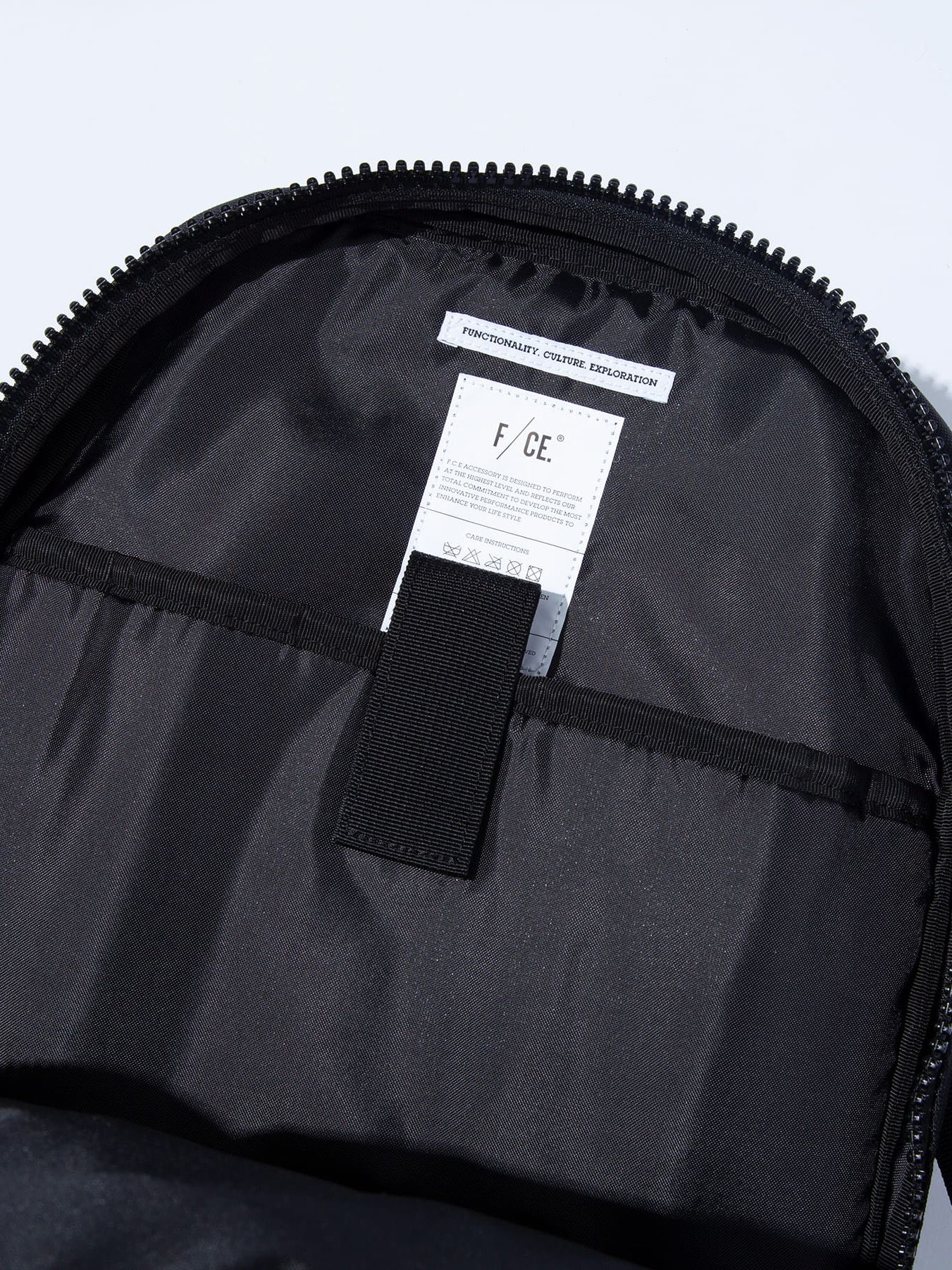 トラベルバックパック /  950 TRAVEL BP（BLACK)