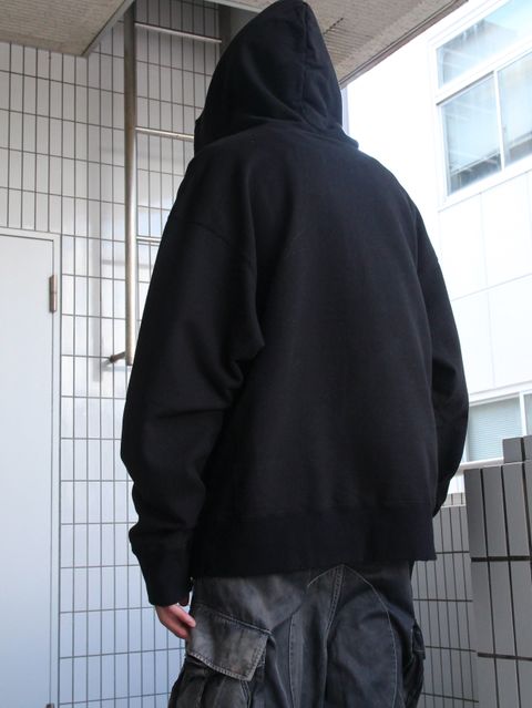 メゾンミハラヤスヒロで提案するアイコニックなストリートスタイル