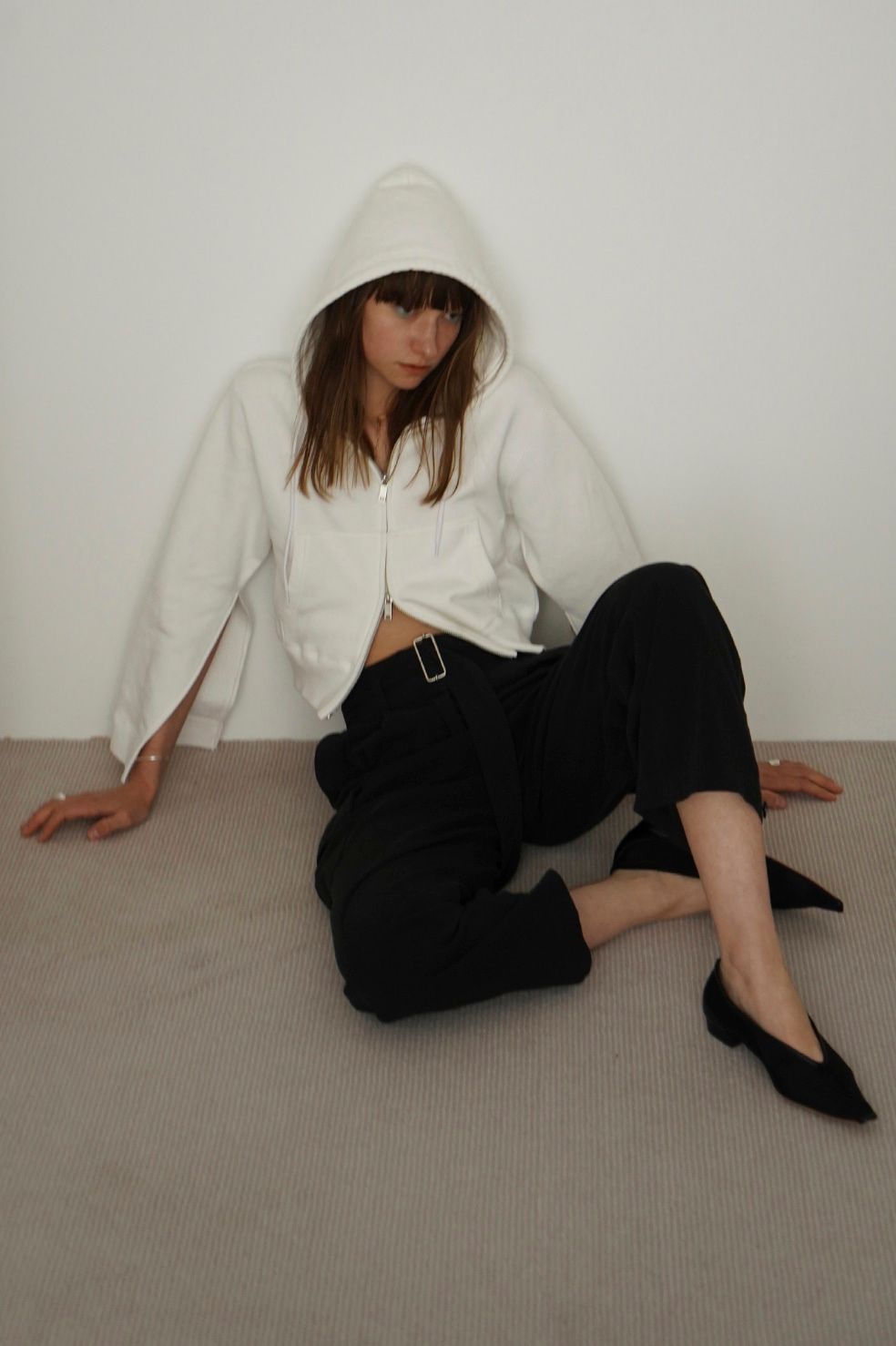 ハイウエスト バック スリット カーゴパンツ - H/W BACK SLIT CARGO PANTS - BLACK