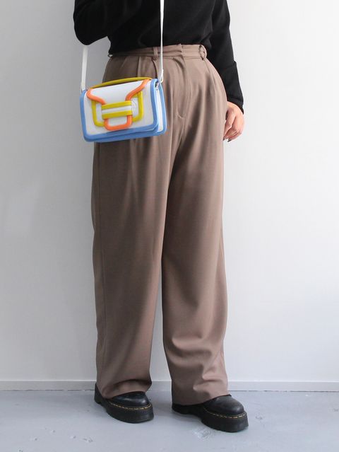 CLANEの定番ベーシックシリーズをメインにした定番コーデ