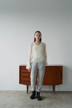 V NECK LOOSE MOHAIR KNIT TOPS - IVORY