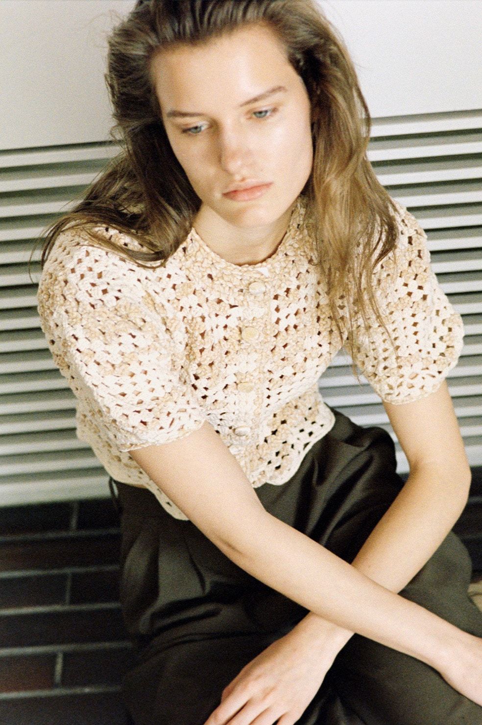 半袖ニットカーディガン - MALL BORDER HAND CROCHET KNIT CARDIGAN (BEIGE)